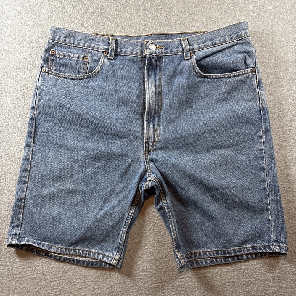 VTG Levi's 505 Men's Sz 40 Jean Shorts Medium Wash Biker Grunge Classic Y2K